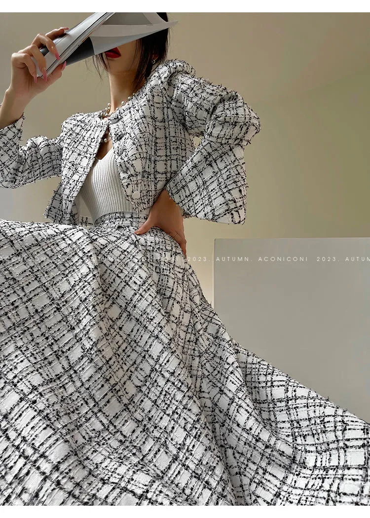 Aconiconi High-end tweed short coat    high-waist skirt two-piece set - Milan Wilderness
