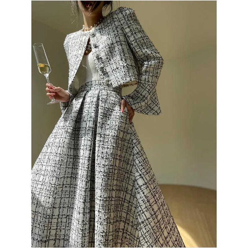 Aconiconi High-end tweed short coat    high-waist skirt two-piece set - Milan Wilderness