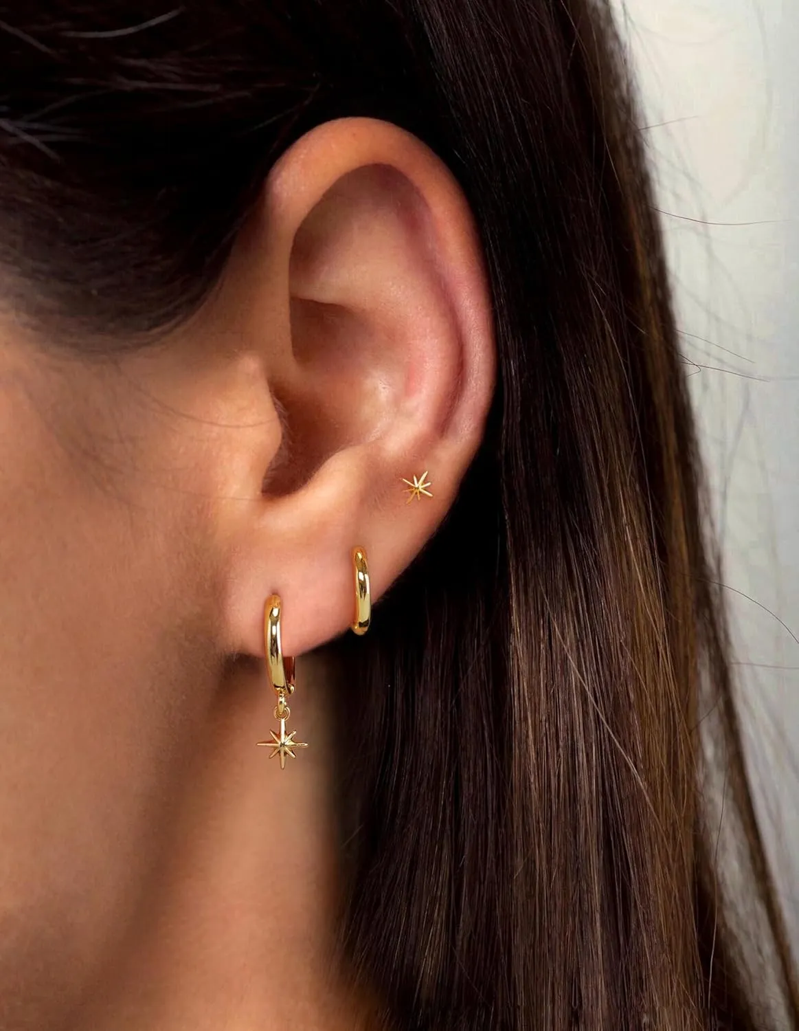CAROVO Gold Hoop Earrings Set for Women, Dainty 14K Gold/Silver Plated CZ Cartilage Earring Huggie Hoop Earring Set Multiple Piercing Ear Jacket Stud Earrings Jewelry Gifts for Her