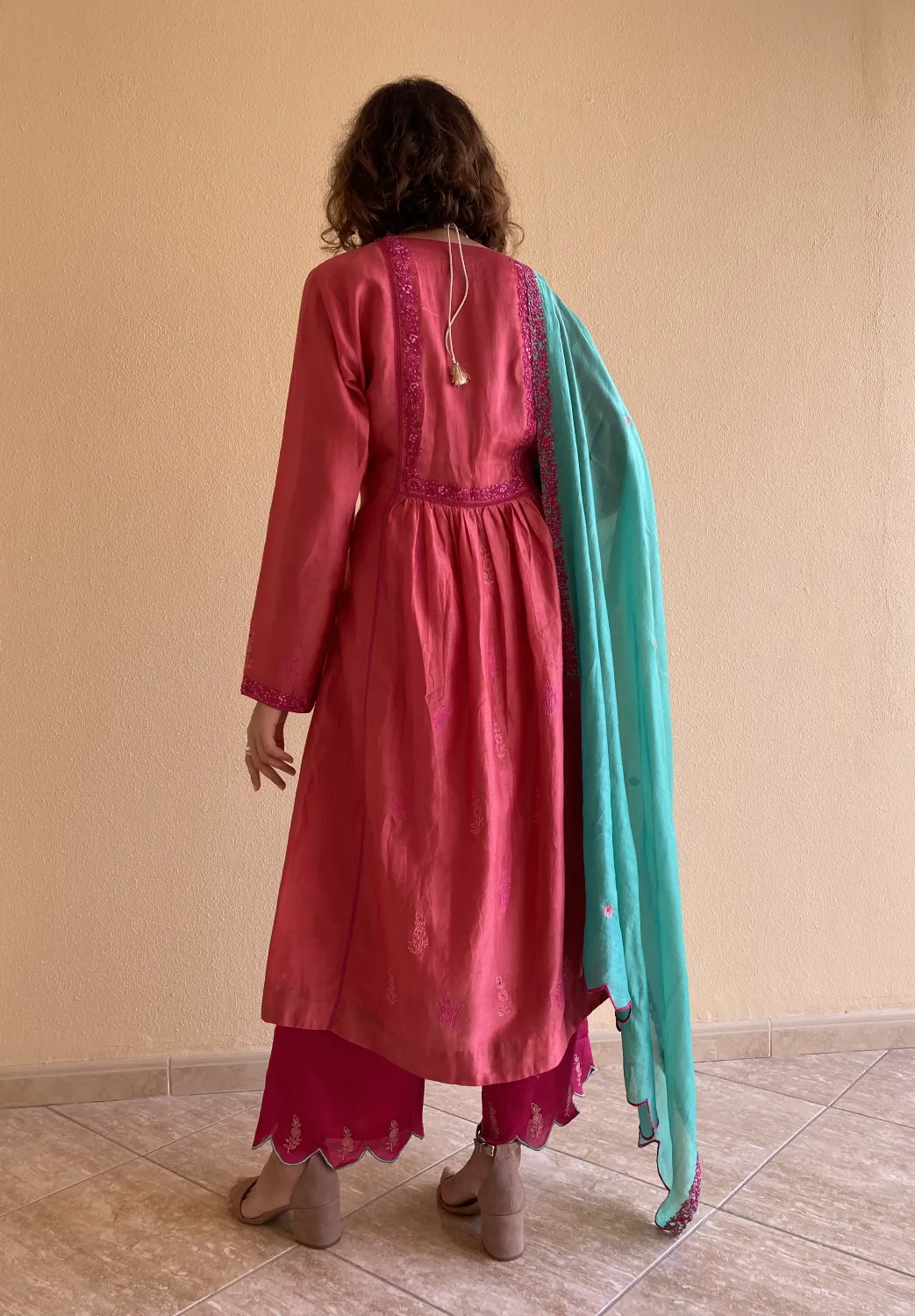 Nilofer Tunic set (With sleeves)