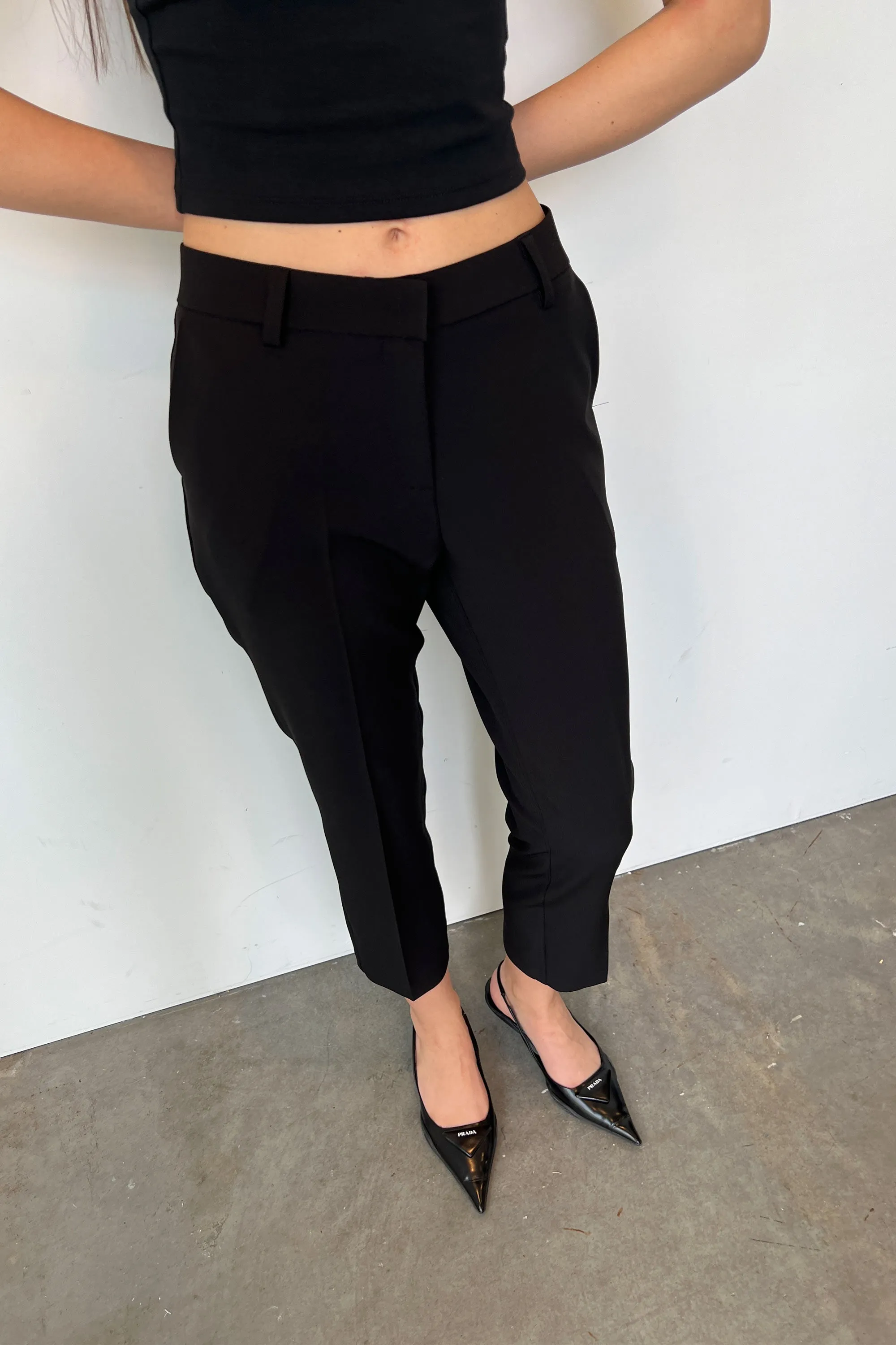 TAPERED TROUSER