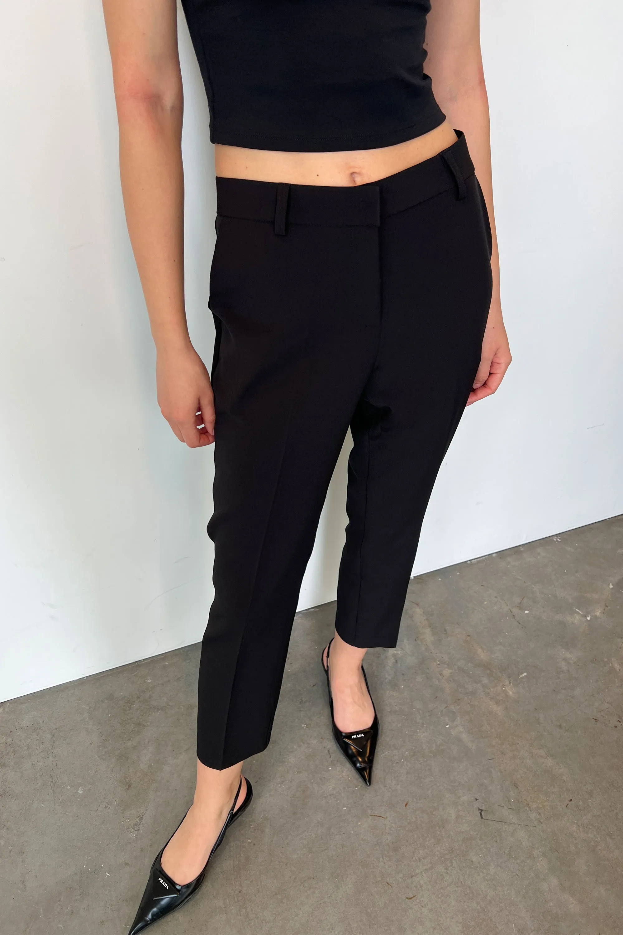 TAPERED TROUSER