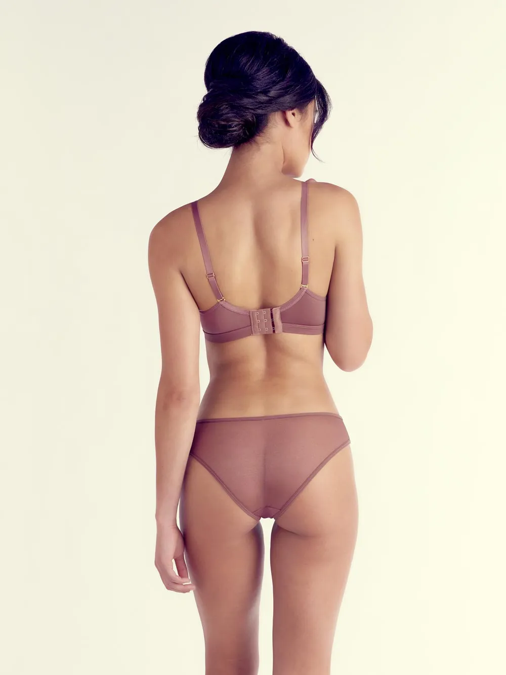 THE LITTLE BRA COMPANY C006 GINA SAHARA WIRELESS T-SHIRT BRA